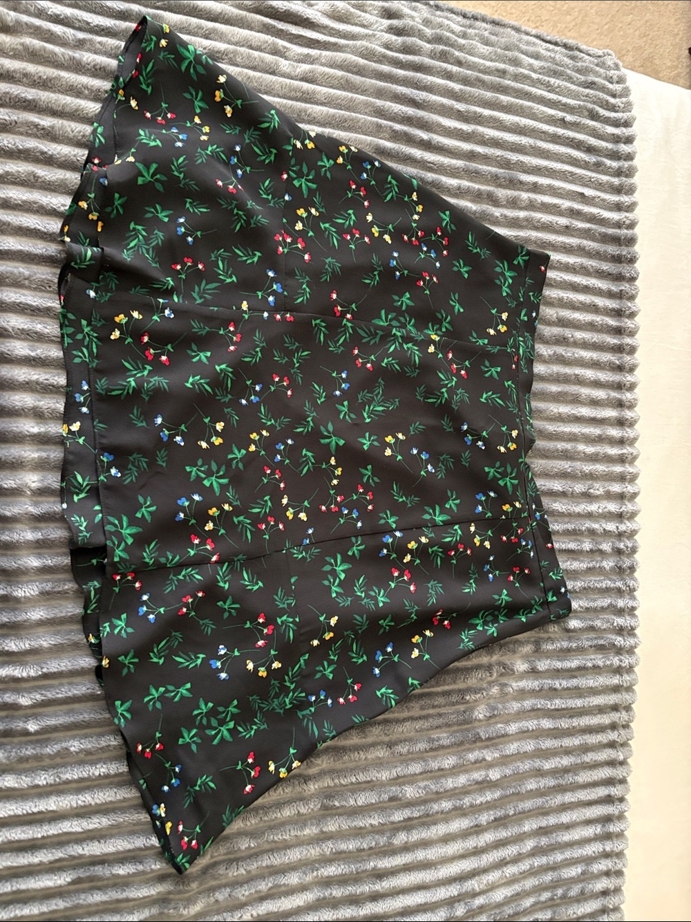 Banana Republic Black Mini Skirt with Green Leaf and Multicolor Floral Print